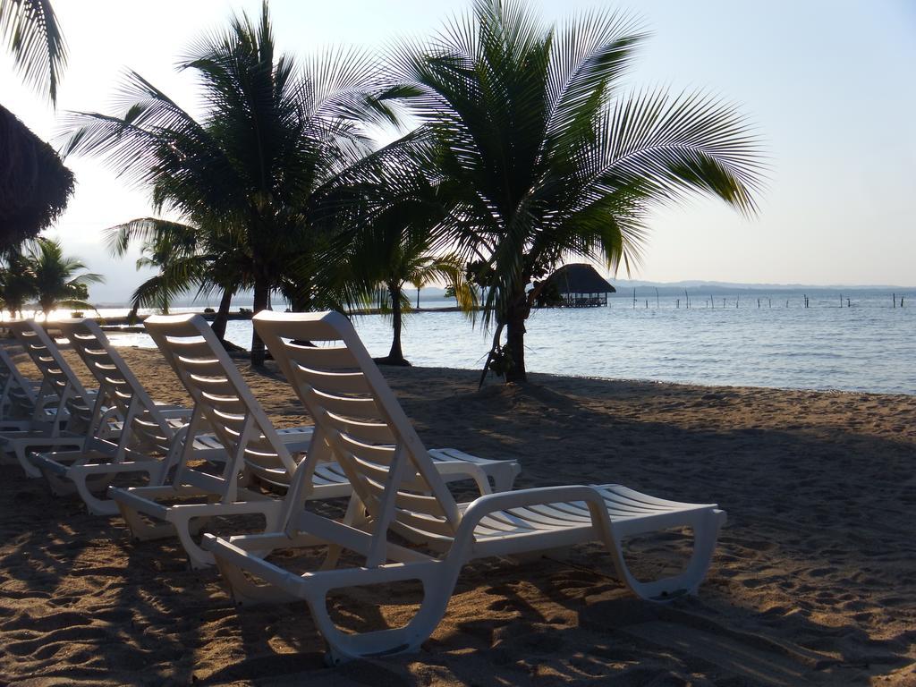 Amatique Bay Hotel Puerto Barrios Kültér fotó