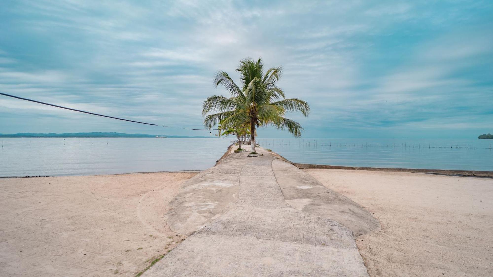Amatique Bay Hotel Puerto Barrios Kültér fotó