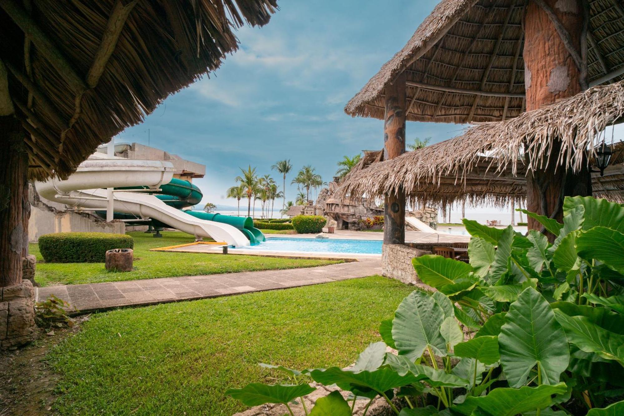 Amatique Bay Hotel Puerto Barrios Kültér fotó