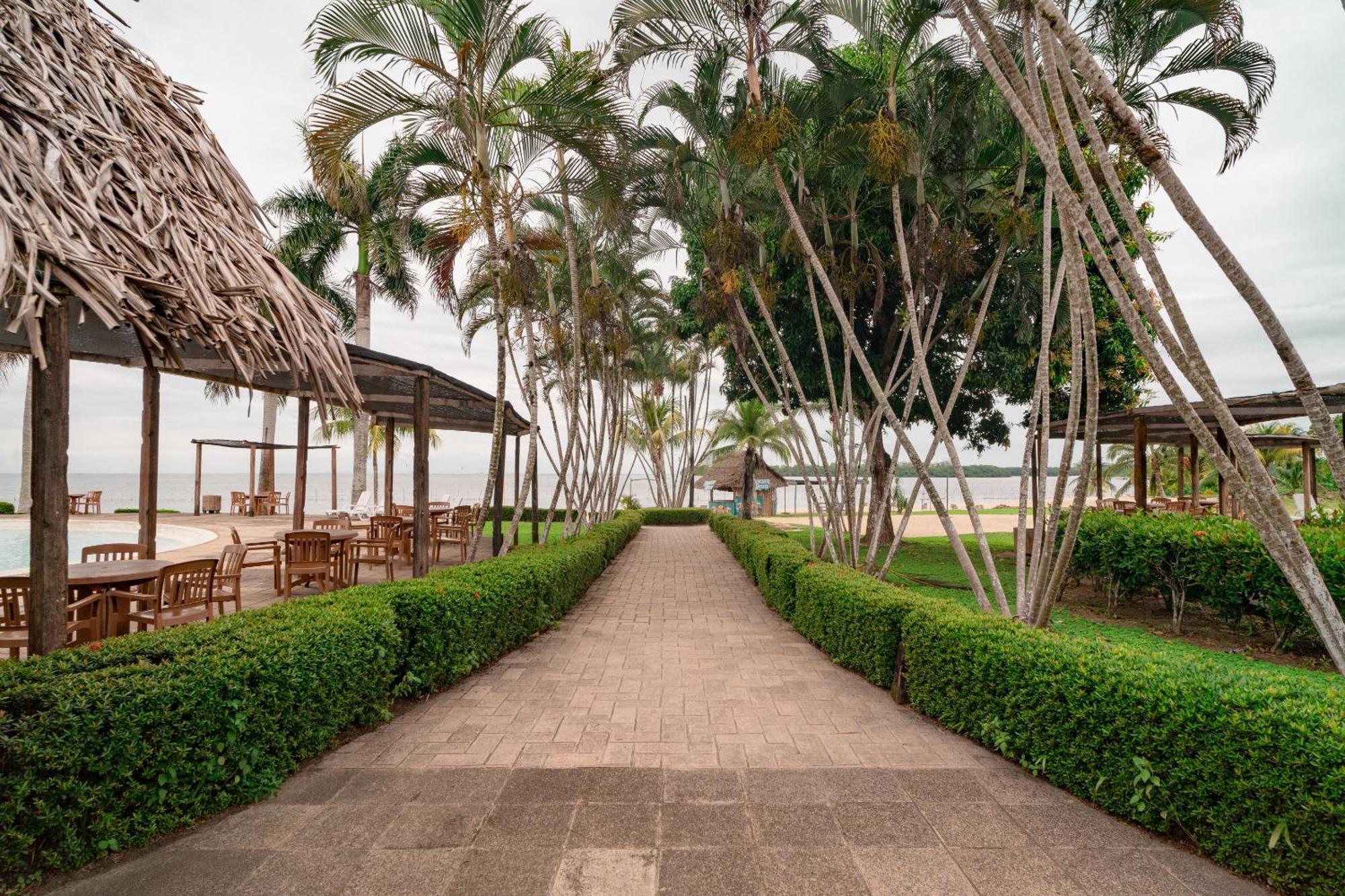 Amatique Bay Hotel Puerto Barrios Kültér fotó
