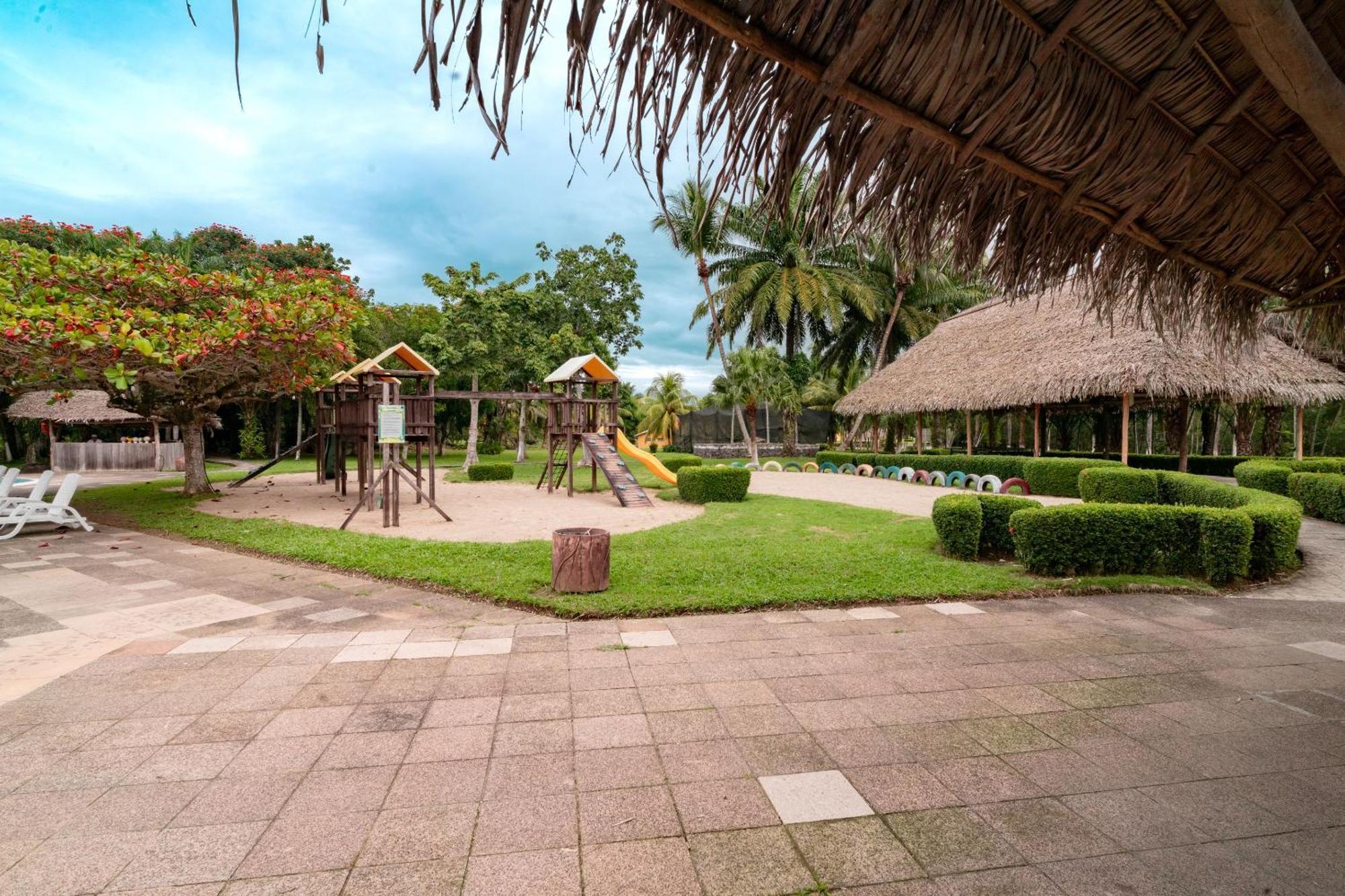 Amatique Bay Hotel Puerto Barrios Kültér fotó