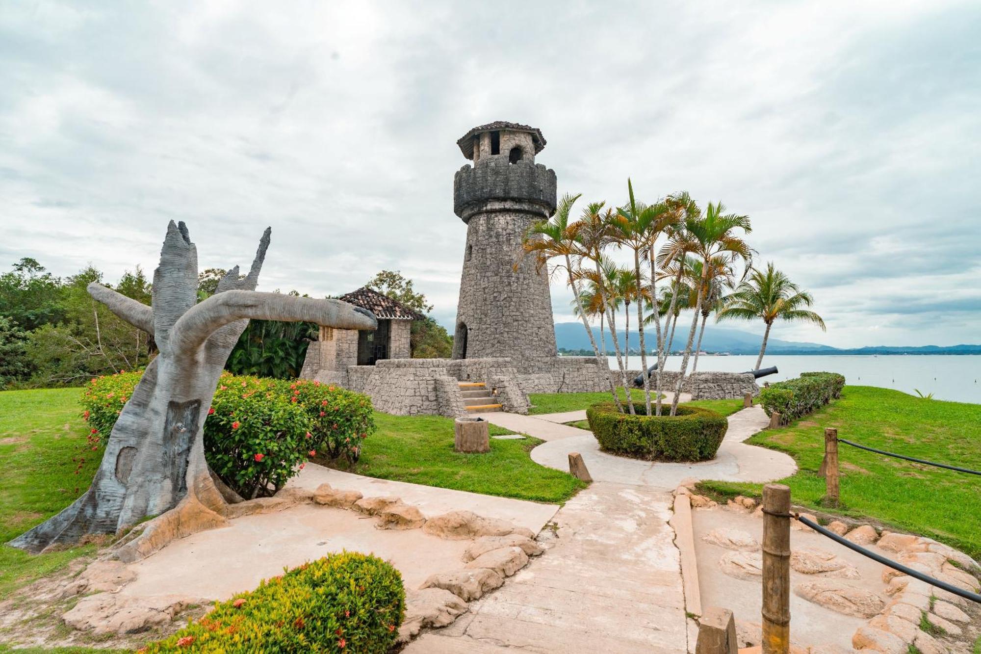 Amatique Bay Hotel Puerto Barrios Kültér fotó